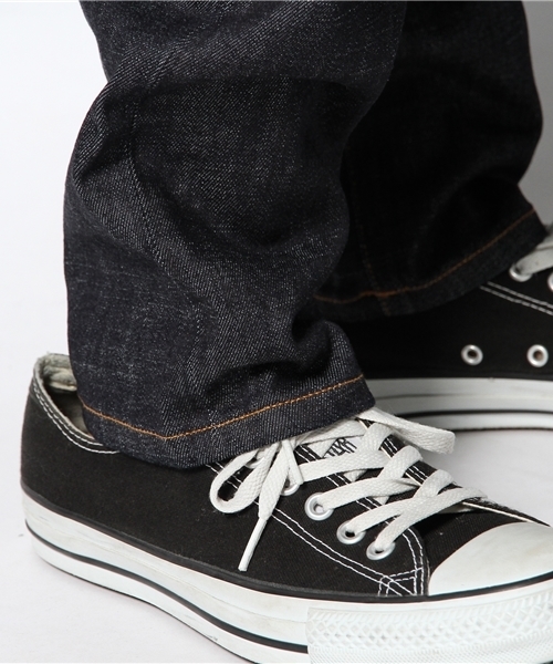 BEAMS（ビームス）の「BEAMS / BASIC ストレッチ デニム（デニムパンツ・メンズ・インディゴブルー/ホワイト/ブラック・31inch/30inch/29inch/33inch/32inch）」の9枚目の写真