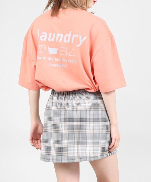 DING（ディング）の「DING/LaundryビッグシルエットTシャツ（Tシャツ/カットソー・レディース・ホワイト/ブラック/ピンク・FREE）」の3枚目の写真
