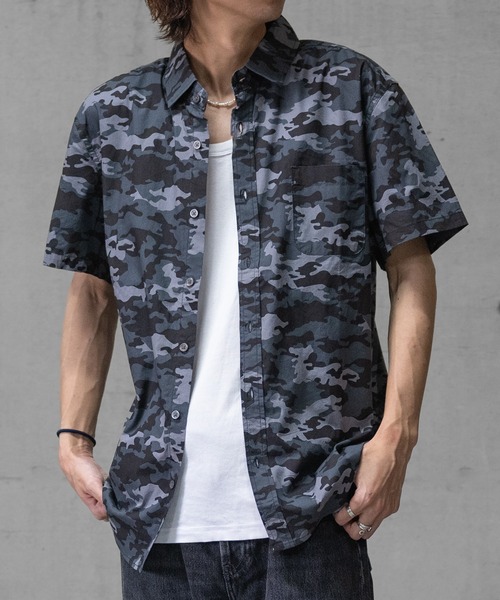 JOHN'S CLOSET（ジョンズクローゼット）の「【a】ジャストフィット半袖シャツ カモフラージュ/メンズ/レディース（シャツ/ブラウス・メンズ・ブルー/グレー・5L/4L/LARGE/3L/X-LARGE/MEDIUM）」の5枚目の写真