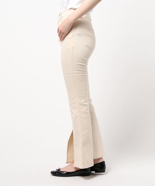 one way（ワンウェイ）の「センタースリットフレアデニム（デニムパンツ・レディース・ホワイト/ブラック/ダークブルー・M/S）」の5枚目の写真