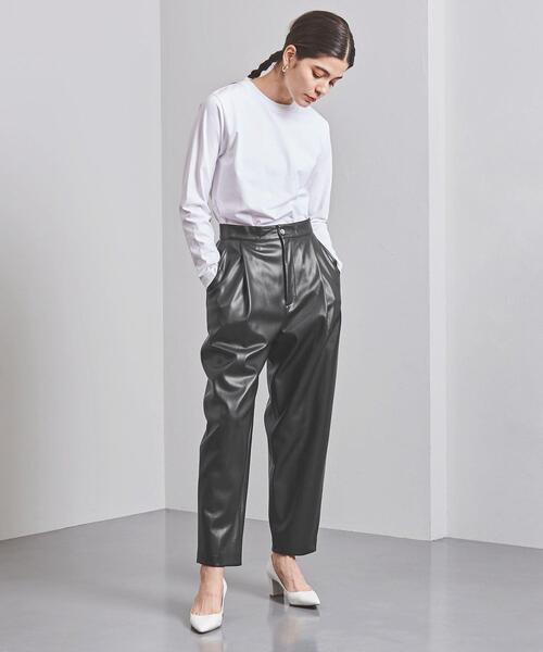 UNITED ARROWS（ユナイテッドアローズ）の「UGMSC フェイクレザー テーパードパンツ（その他パンツ・レディース・ブラック/モカ・38/40/36）」の7枚目の写真