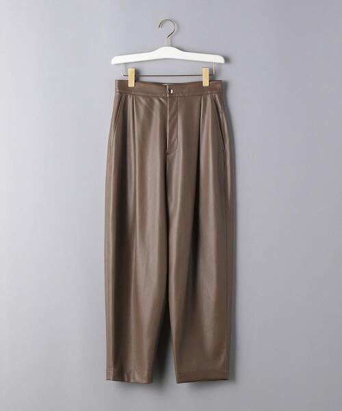 UNITED ARROWS（ユナイテッドアローズ）の「UGMSC フェイクレザー テーパードパンツ（その他パンツ・レディース・ブラック/モカ・38/40/36）」の5枚目の写真