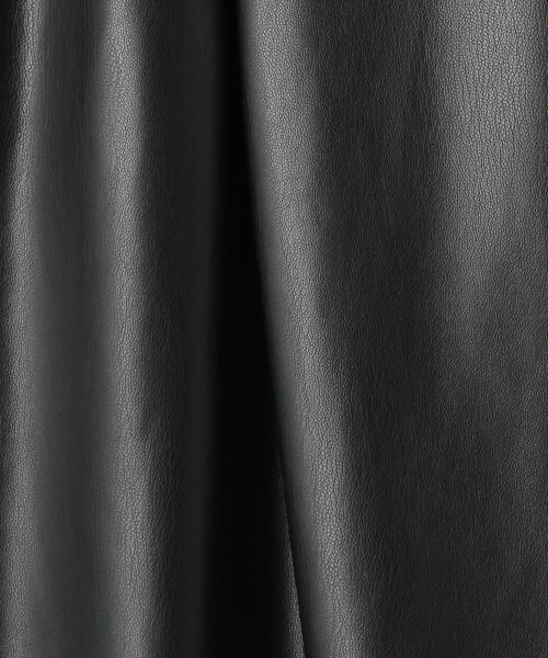 UNITED ARROWS（ユナイテッドアローズ）の「UGMSC フェイクレザー テーパードパンツ（その他パンツ・レディース・ブラック/モカ・38/40/36）」の18枚目の写真