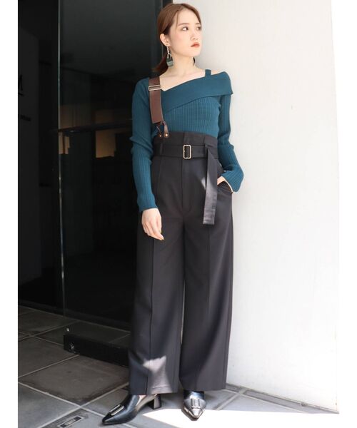 MURUA(ムルーア)の「メタルスクエアパンプス(パンプス・レディース・ブラック/アイボリー・35/36/37)」の6枚目の写真