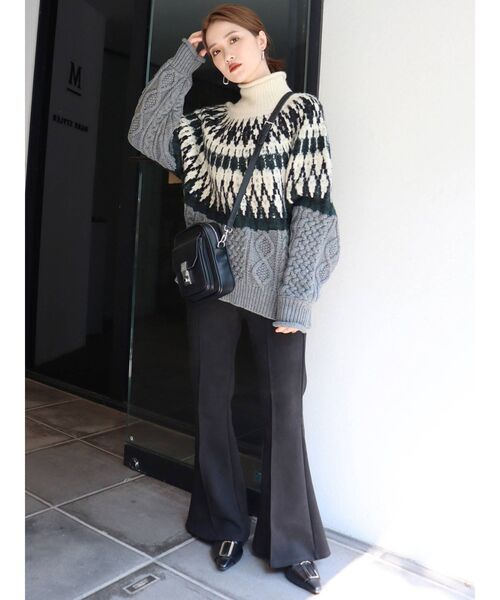 MURUA(ムルーア)の「メタルスクエアパンプス(パンプス・レディース・ブラック/アイボリー・35/36/37)」の9枚目の写真