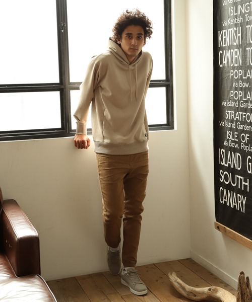 BAYFLOW(ベイフロー)の「レザーライクパーカー(パーカー・メンズ・ベージュ/ピンク/アイボリー/チャコール・SMALL/MEDIUM/LARGE)」の16枚目の写真