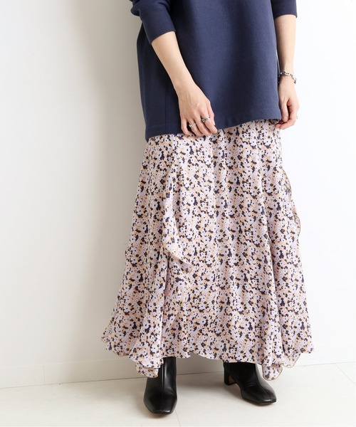 SLOBE IENA フラワープリントラッフルスカート SLOBE IENA（スローブイエナ）の「アリッサムフラワープリント
