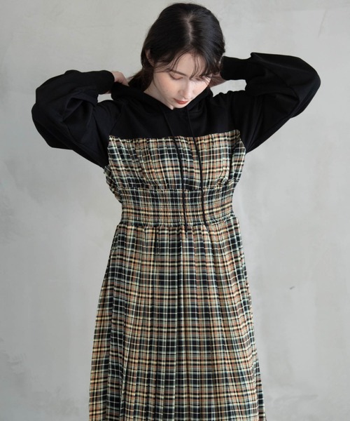 idem（イデム）の「check holic Parka onepiece/チェックパーカー