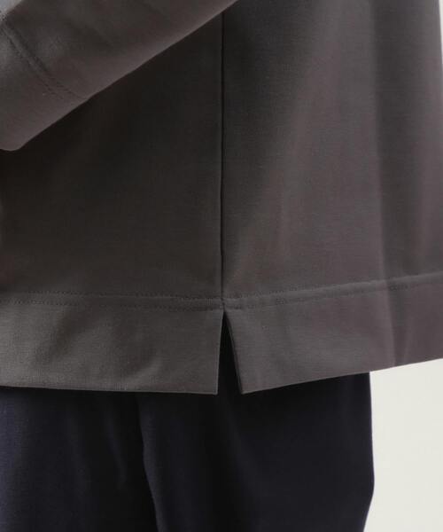 EYE. D WEARing(アイディウェアリング)の「EYE.D WEARingウルティマコットンロングスリーブTシャツ(Tシャツ/カットソー・メンズ・ベージュ/ブルー/チャコールグレー/ライトグレー・4/3)」の11枚目の写真