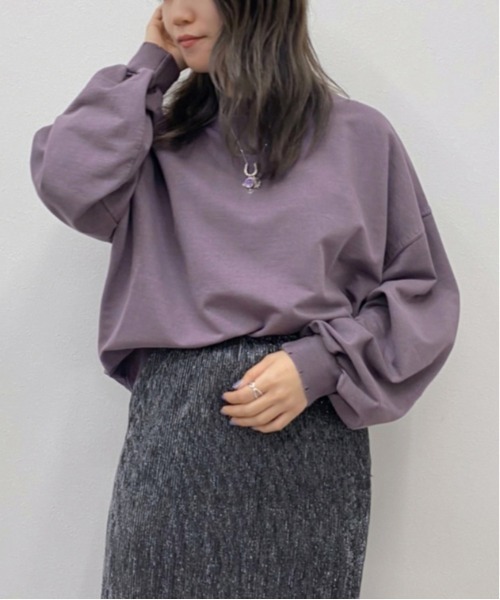 apres jour mignon(アプレジュールミニョン)の「ダメージルーズスウェット【ZOZOTOWN限定アイテム】(スウェット・レディース・ブラック/ダークブルー/モカ/パープル・X-LARGE/フリー)」の4枚目の写真