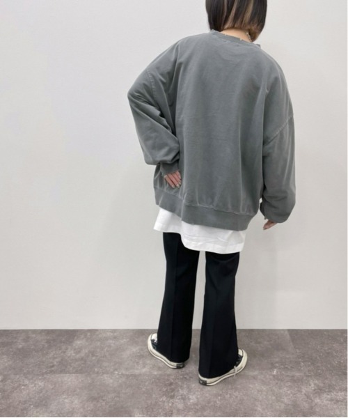 apres jour mignon(アプレジュールミニョン)の「ダメージルーズスウェット【ZOZOTOWN限定アイテム】(スウェット・レディース・ブラック/ダークブルー/モカ/パープル・X-LARGE/フリー)」の5枚目の写真