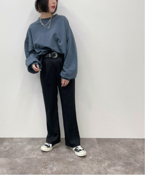 apres jour mignon(アプレジュールミニョン)の「ダメージルーズスウェット【ZOZOTOWN限定アイテム】(スウェット・レディース・ブラック/ダークブルー/モカ/パープル・X-LARGE/フリー)」の7枚目の写真