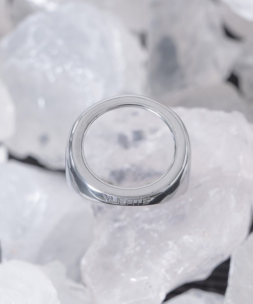 YUEATE（ユエイト）の「"center hole ring" センターホールリング（リング・メンズ・シルバー・FREE）」の15枚目の写真