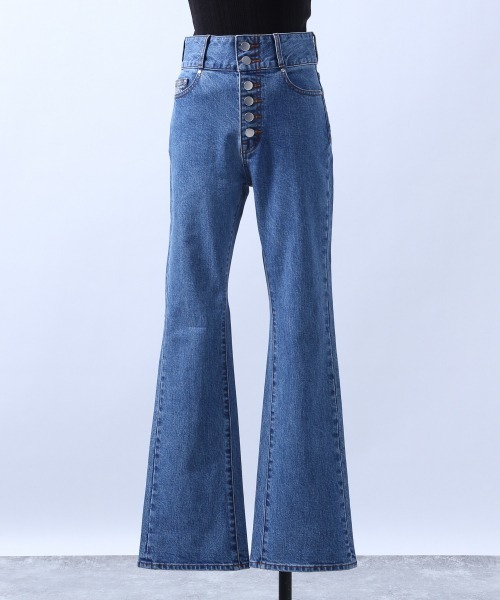 HARE（ハレ）の「RUKOコラボデニムフレアパンツ(HARE)（デニムパンツ・レディース・ブラック/ブルー/ネイビー・X-SMALL/SMALL/MEDIUM）」の6枚目の写真