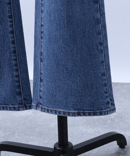 HARE（ハレ）の「RUKOコラボデニムフレアパンツ(HARE)（デニムパンツ・レディース・ブラック/ブルー/ネイビー・X-SMALL/SMALL/MEDIUM）」の10枚目の写真