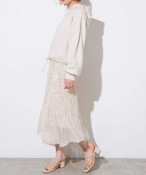 WEGO（ウィゴー）の「WEGO/ボリュームスリーブドロストパーカー（パーカー・レディース・グリーン/アイボリー/ピンク・FREE）」の13枚目の写真