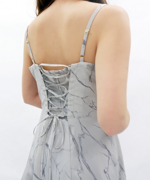 SPIRALGIRL（スパイラルガール）の「マーブル柄キャミワンピース（ワンピース・レディース・ベージュ/グレー・FREE）」の11枚目の写真