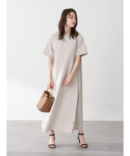 earth music&ecology（アースミュージックアンドエコロジー）の「【WEB限定】フレアーカットワンピース ＊（ワンピース・レディース・チャコールグレー/ブラック/ベージュ/グリーン/バーガンディー/ライトベージュ・FREE）」の14枚目の写真