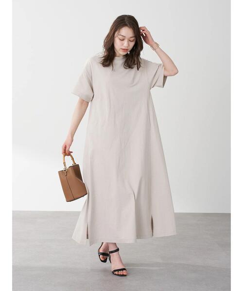 earth music&ecology（アースミュージックアンドエコロジー）の「【WEB限定】フレアーカットワンピース ＊（ワンピース・レディース・チャコールグレー/ブラック/ベージュ/グリーン/バーガンディー/ライトベージュ・FREE）」の16枚目の写真