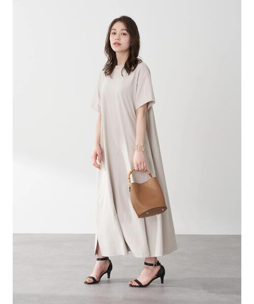 earth music&ecology（アースミュージックアンドエコロジー）の「【WEB限定】フレアーカットワンピース ＊（ワンピース・レディース・チャコールグレー/ブラック/ベージュ/グリーン/バーガンディー/ライトベージュ・FREE）」の17枚目の写真