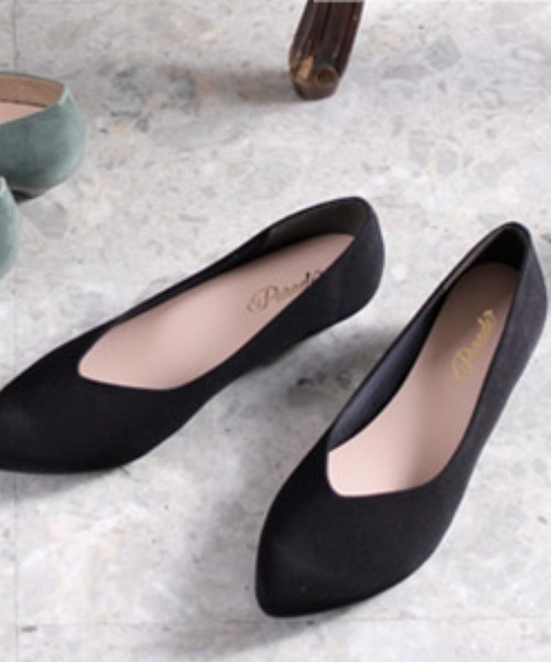 Parade(パレード)の「【MADE IN JAPAN】日本製・痛くなりにくい美形パンプス 3500【Parade】(パンプス・レディース・ブラック/ブラック系その他/グレイッシュブルー/ダークベージュ/グレー系その他/ピンク系その他/ホワイト系その他/ダークブラウン/ワイン・22.5cm/23.5cm/22.0cm/23.0cm/24.5cm/25.0cm/24.0cm)」の4枚目の写真