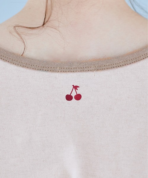 OLIVE des OLIVE（オリーブデオリーブ）の「リンガーTシャツ（Tシャツ/カットソー・レディース・ベージュ/オフホワイト/サックスブルー・FREE）」の7枚目の写真