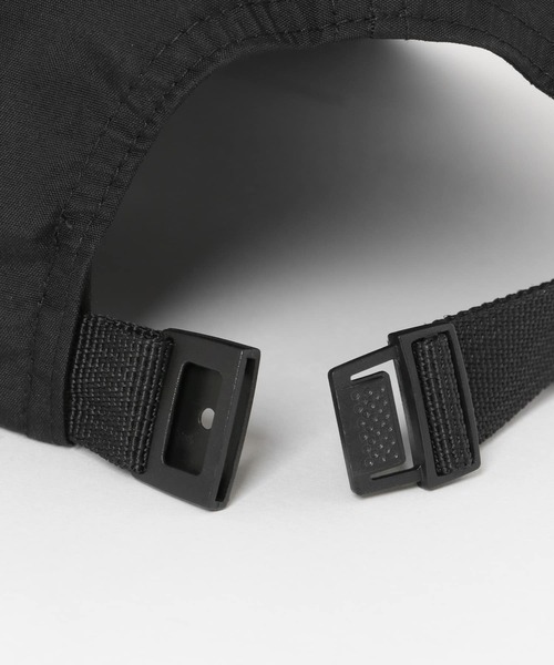 URBAN RESEARCH DOORS(アーバンリサーチドアーズ)の「ブリザテックナイロンキャップ(キャップ・メンズ・ネイビー/ベージュ/ブラック・ONE)」の11枚目の写真