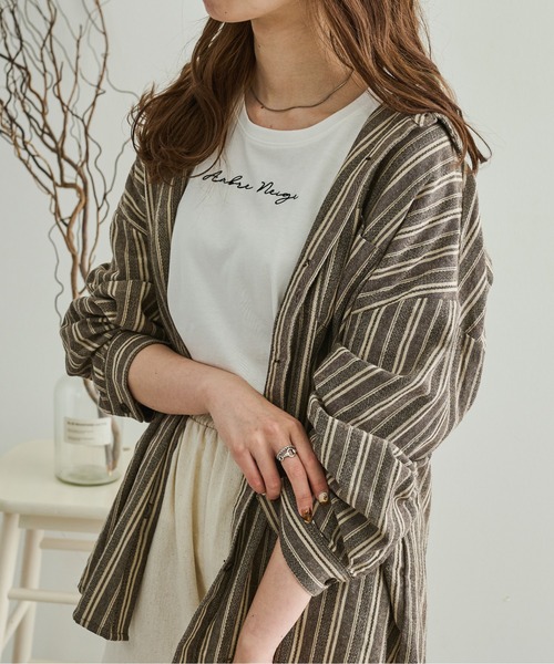 Ambre Neige（アンブルネージュ）の「ストライプシャツ／【WEB/EC限定商品】（シャツ/ブラウス・レディース・ベージュ/ブラウン/オレンジ・FREE）」の2枚目の写真