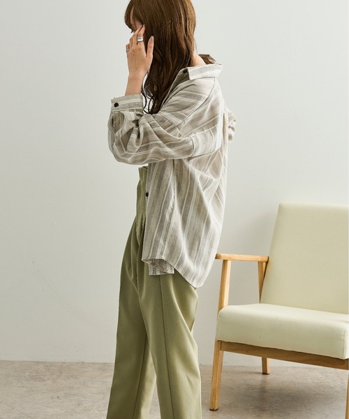 Ambre Neige（アンブルネージュ）の「ストライプシャツ／【WEB/EC限定商品】（シャツ/ブラウス・レディース・ベージュ/ブラウン/オレンジ・FREE）」の20枚目の写真