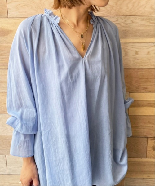 journal standard L'essage（ジャーナルスタンダードレサージュ）の「キャンディスリーブ スキッパーブラウス◆（シャツ/ブラウス・レディース・ブラック/サックスブルー/ナチュラル・FREE）」の3枚目の写真