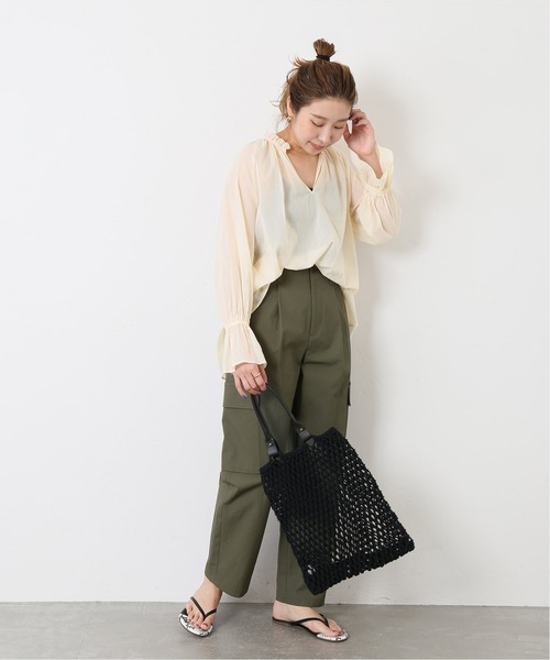 journal standard L'essage（ジャーナルスタンダードレサージュ）の「キャンディスリーブ スキッパーブラウス◆（シャツ/ブラウス・レディース・ブラック/サックスブルー/ナチュラル・FREE）」の10枚目の写真