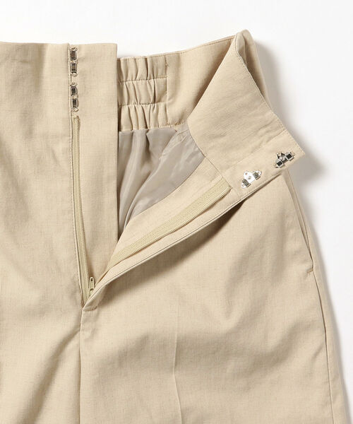 Ray BEAMS(レイビームス)の「Ray BEAMS / タック ウエスト ショートパンツ(その他パンツ・レディース・ブラック/ベージュ・1/0)」の16枚目の写真