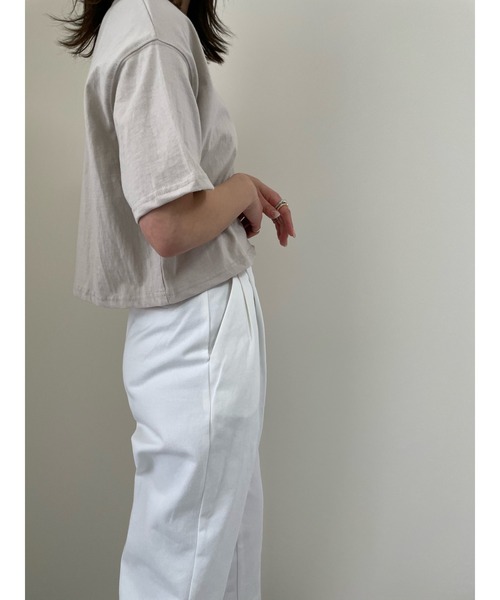 LE MORE（リモア）の「ツータックツイルテーパードパンツ（チノパンツ・レディース・ホワイト/ベージュ/クリーム・S/M/L）」の6枚目の写真