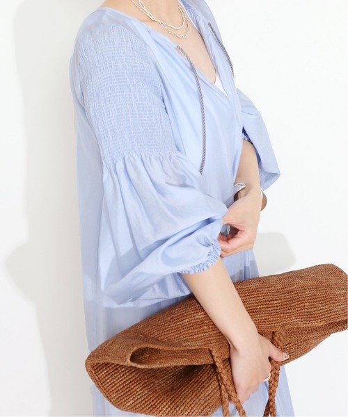 ヴェルメイユパーイエナ LY/N袖シャーリングワンピース ブルー マキシ丈 ヴェルメイユパーイエナ LY/N袖シャーリングワンピース ブルー