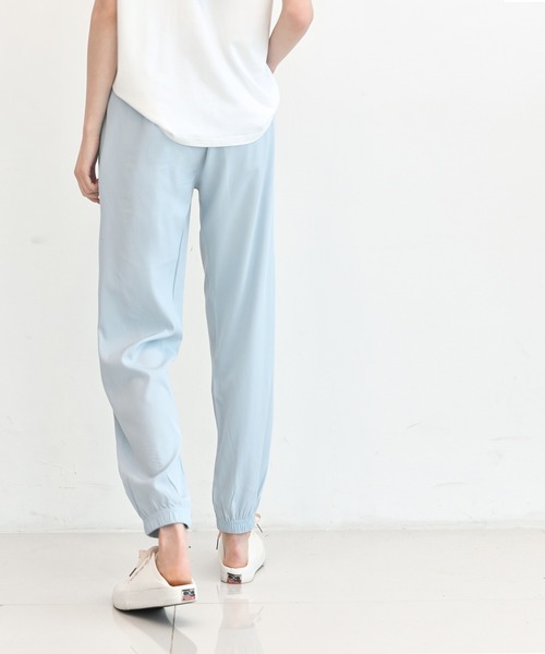 me+em select（ミームセレクト）の「パステルクールジョガーパンツ（その他パンツ・レディース・スカイブルー/ブラック/ベージュ/グレー/ピンク/イエロー/ミント・FREE）」の15枚目の写真