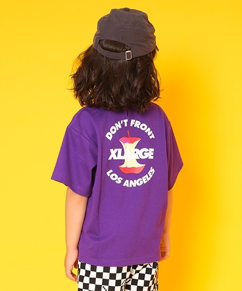 XLARGE KIDS（エクストララージキッズ）の「アップル半袖ロゴプリントTシャツ（Tシャツ/カットソー・キッズ・ブラック/ホワイト/パープル・100cm/140cm/120cm/110cm/130cm/90cm）」の3枚目の写真