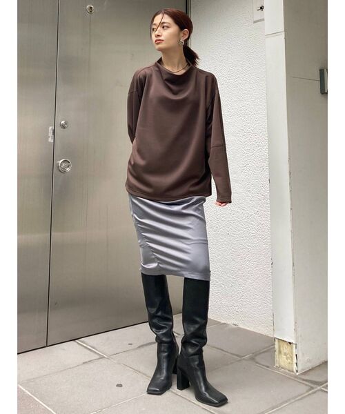 EMODA(エモダ)の「スクエアポイントミドルブーツ(ブーツ・レディース・ブラック/その他・SMALL/MEDIUM/LARGE)」の17枚目の写真