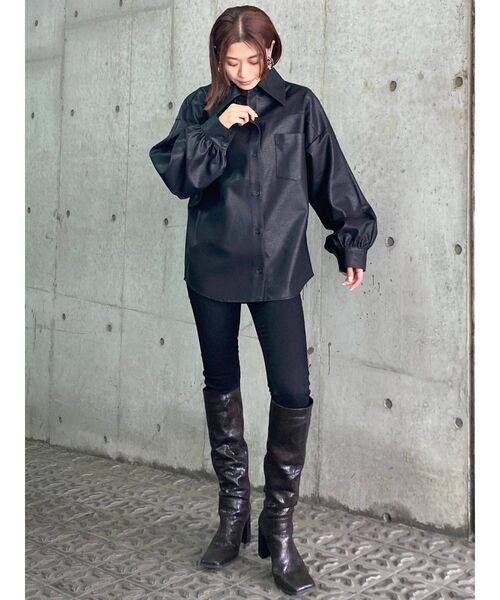 EMODA(エモダ)の「スクエアポイントミドルブーツ(ブーツ・レディース・ブラック/その他・SMALL/MEDIUM/LARGE)」の10枚目の写真