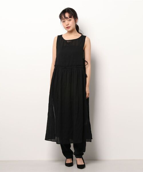 ehka sopo（エヘカソポ）の「ノースリ－ブサイドリボンワンピース（ワンピース・レディース・オフホワイト/サックスブルー/ブラック・ﾌﾘ-）」の8枚目の写真