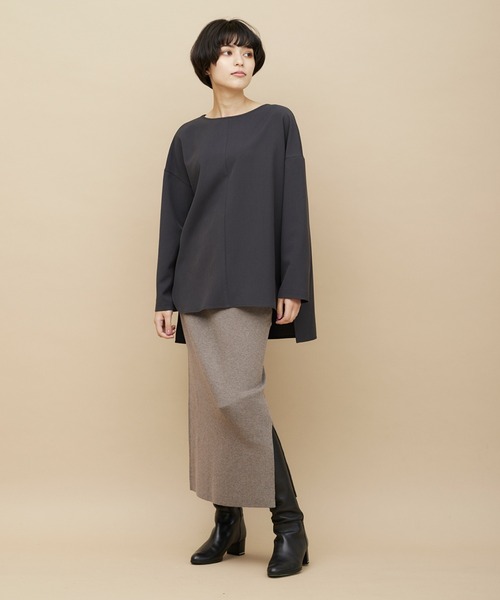 CLEARIMPRESSION (クリアインプレッション)の「TR起毛ボートネックチュニックブラウス【セットアップ対応】(シャツ/ブラウス・レディース・グレー/スミクロ・フリー)」の15枚目の写真