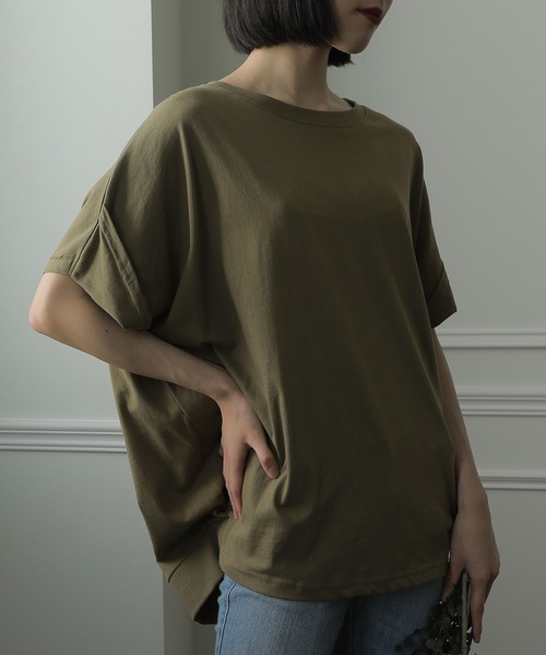 ElegChic(エレグシック)の「立体ドルマンスリーブTシャツ(Tシャツ/カットソー・レディース・ブラック/ホワイト/カーキ・4L/XL/M)」の3枚目の写真