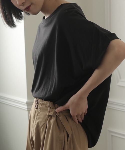 ElegChic(エレグシック)の「立体ドルマンスリーブTシャツ(Tシャツ/カットソー・レディース・ブラック/ホワイト/カーキ・4L/XL/M)」の4枚目の写真