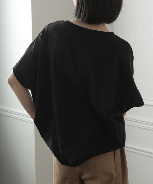 ElegChic(エレグシック)の「立体ドルマンスリーブTシャツ(Tシャツ/カットソー・レディース・ブラック/ホワイト/カーキ・4L/XL/M)」の12枚目の写真