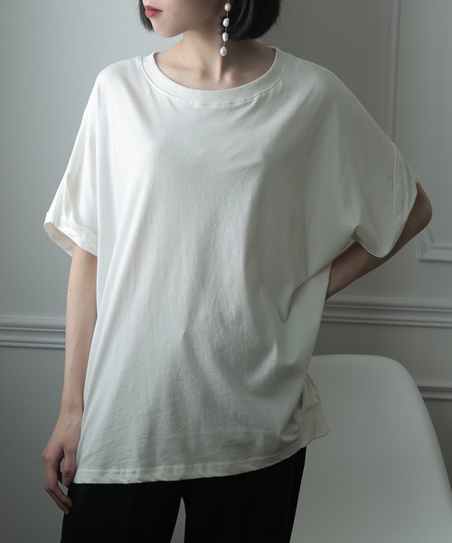 ElegChic(エレグシック)の「立体ドルマンスリーブTシャツ(Tシャツ/カットソー・レディース・ブラック/ホワイト/カーキ・4L/XL/M)」の18枚目の写真