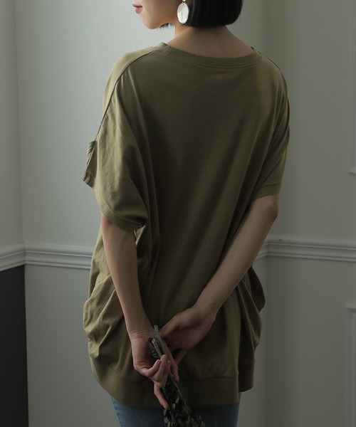 ElegChic(エレグシック)の「立体ドルマンスリーブTシャツ(Tシャツ/カットソー・レディース・ブラック/ホワイト/カーキ・4L/XL/M)」の13枚目の写真