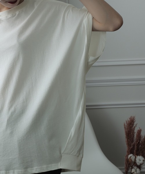 ElegChic(エレグシック)の「立体ドルマンスリーブTシャツ(Tシャツ/カットソー・レディース・ブラック/ホワイト/カーキ・4L/XL/M)」の11枚目の写真