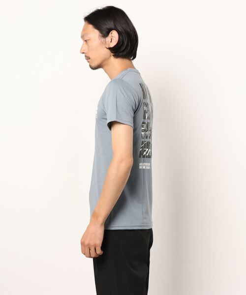 Mac-House(マックハウス)の「T-GRAPHICS フォトプリント半袖Tシャツ(Tシャツ/カットソー・メンズ・パープル/ホワイト×レッド/ホワイト/ブルー/ブラック・M/XL/L)」の9枚目の写真