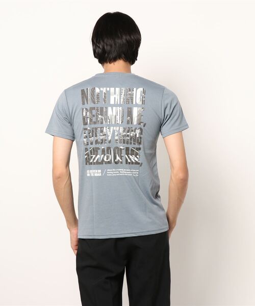 Mac-House(マックハウス)の「T-GRAPHICS フォトプリント半袖Tシャツ(Tシャツ/カットソー・メンズ・パープル/ホワイト×レッド/ホワイト/ブルー/ブラック・M/XL/L)」の10枚目の写真