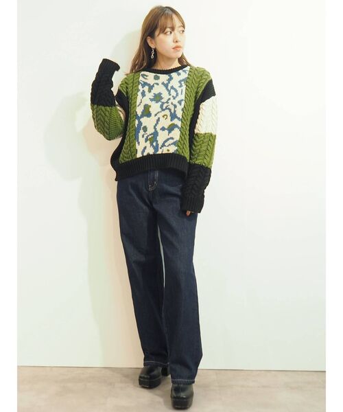 EVRIS（エヴリス）の「バイカラーケーブルニット（ニット/セーター・レディース・ブラック/ブルー/グリーン・FREE）」の20枚目の写真