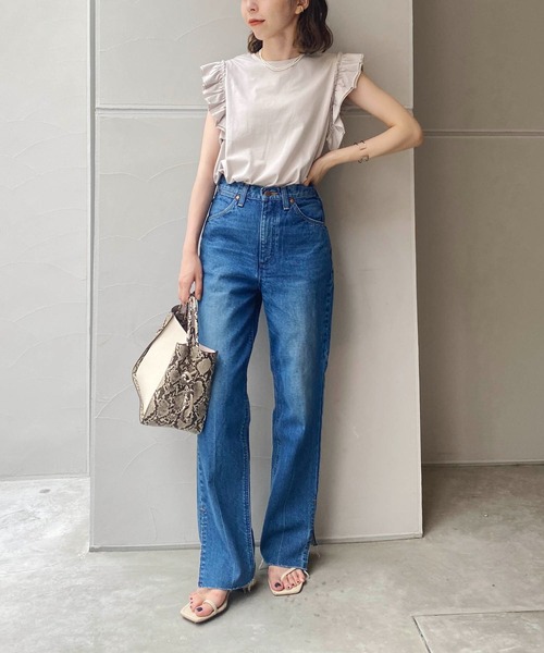 CAPRICIEUX LE'MAGE（カプリシューレマージュ）の「フリルTシャツ（Tシャツ/カットソー・レディース・ホワイト/チャコールグレー/グレイッシュベージュ・FREE）」の19枚目の写真